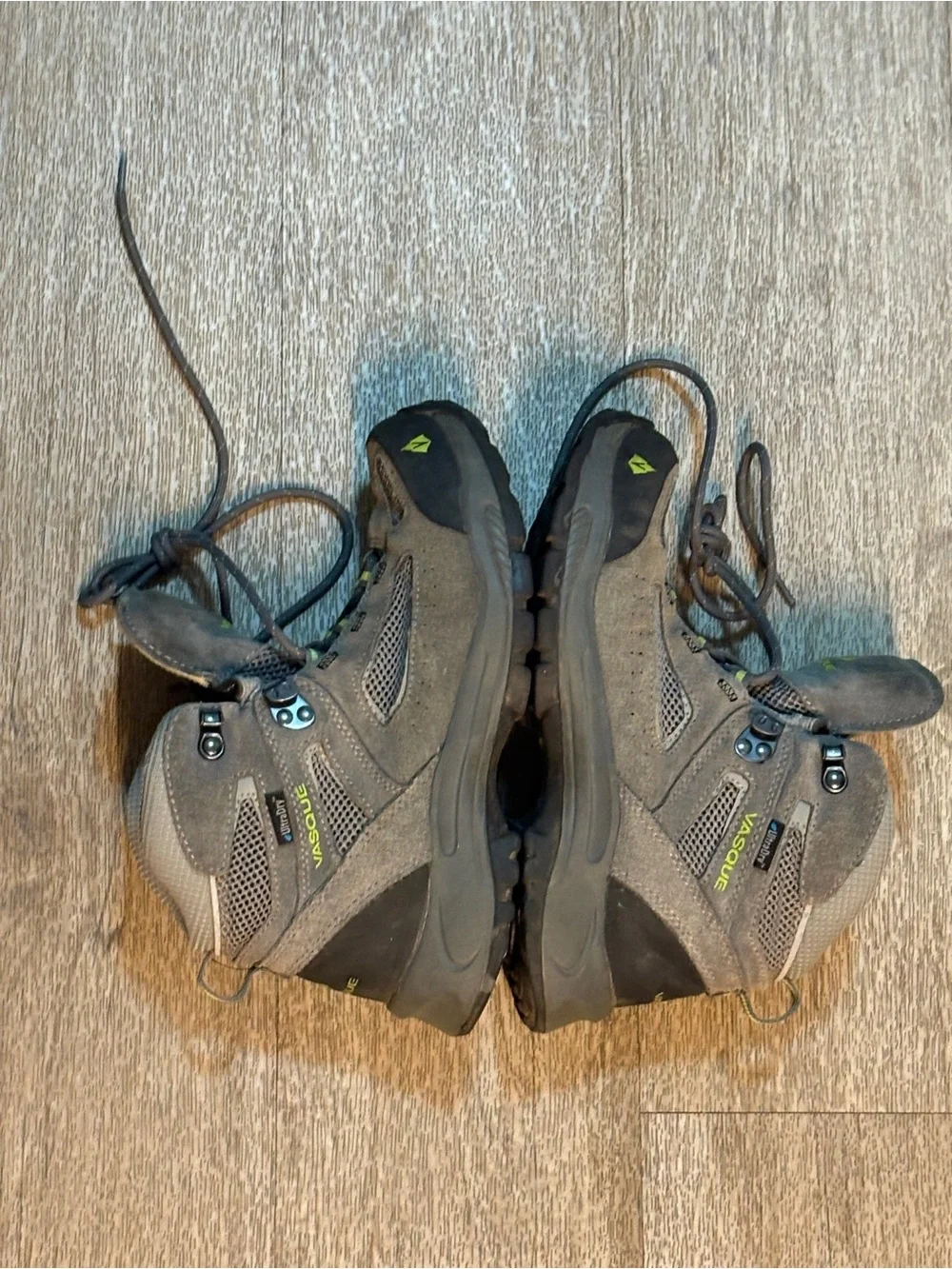 VASQUE BREEZE 2.0 ULTRA DRY KIDS BOOTS SIZE 5
